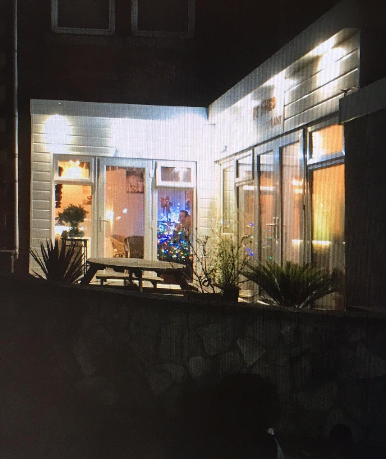 The Hawthornes Licensed Guest House 诺廷利 外观 照片